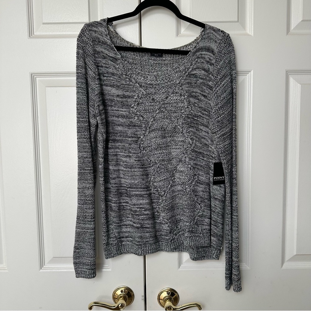 Point Zero Black and White Knit Sweater